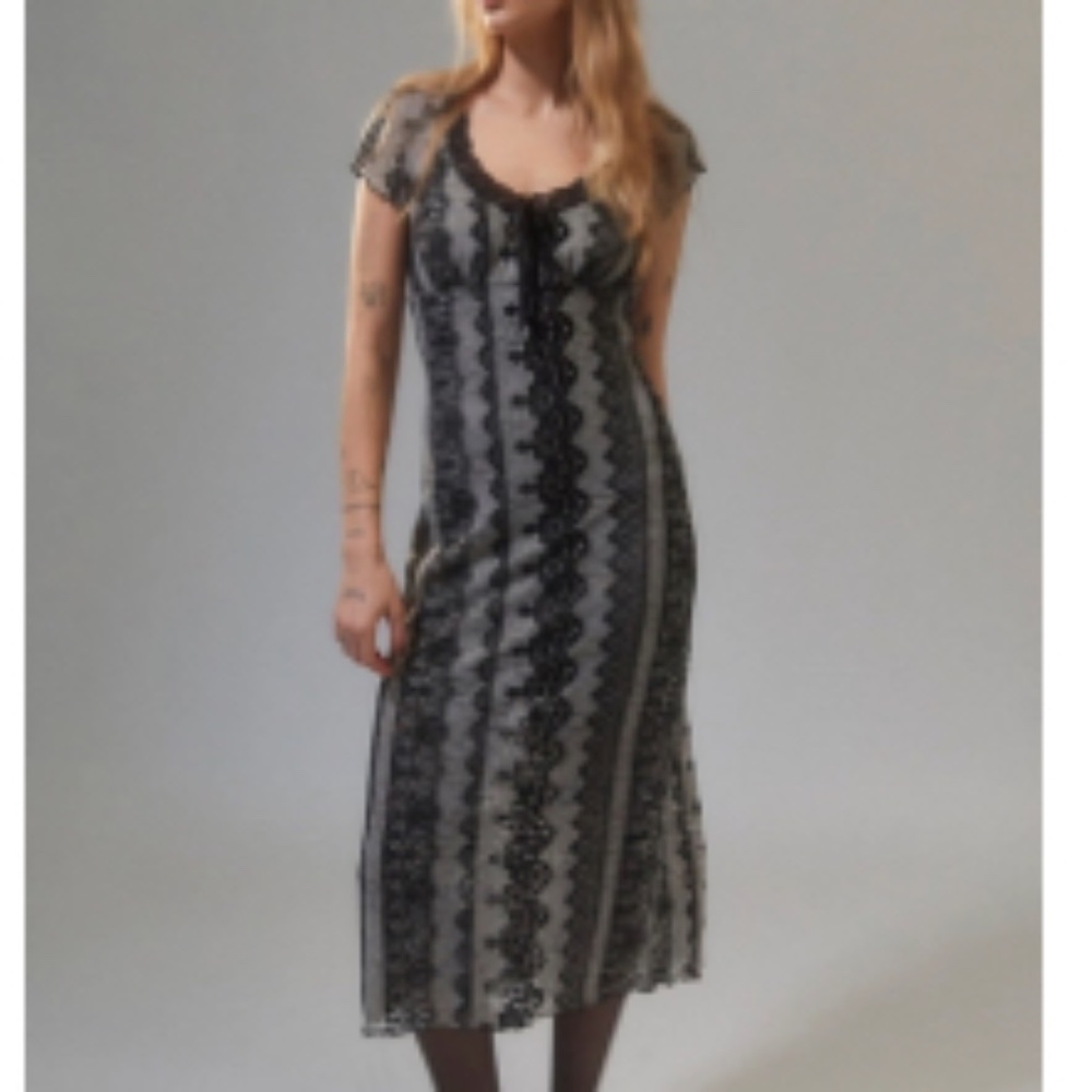 NWT Violet Midi Dress by Urban Outfitters